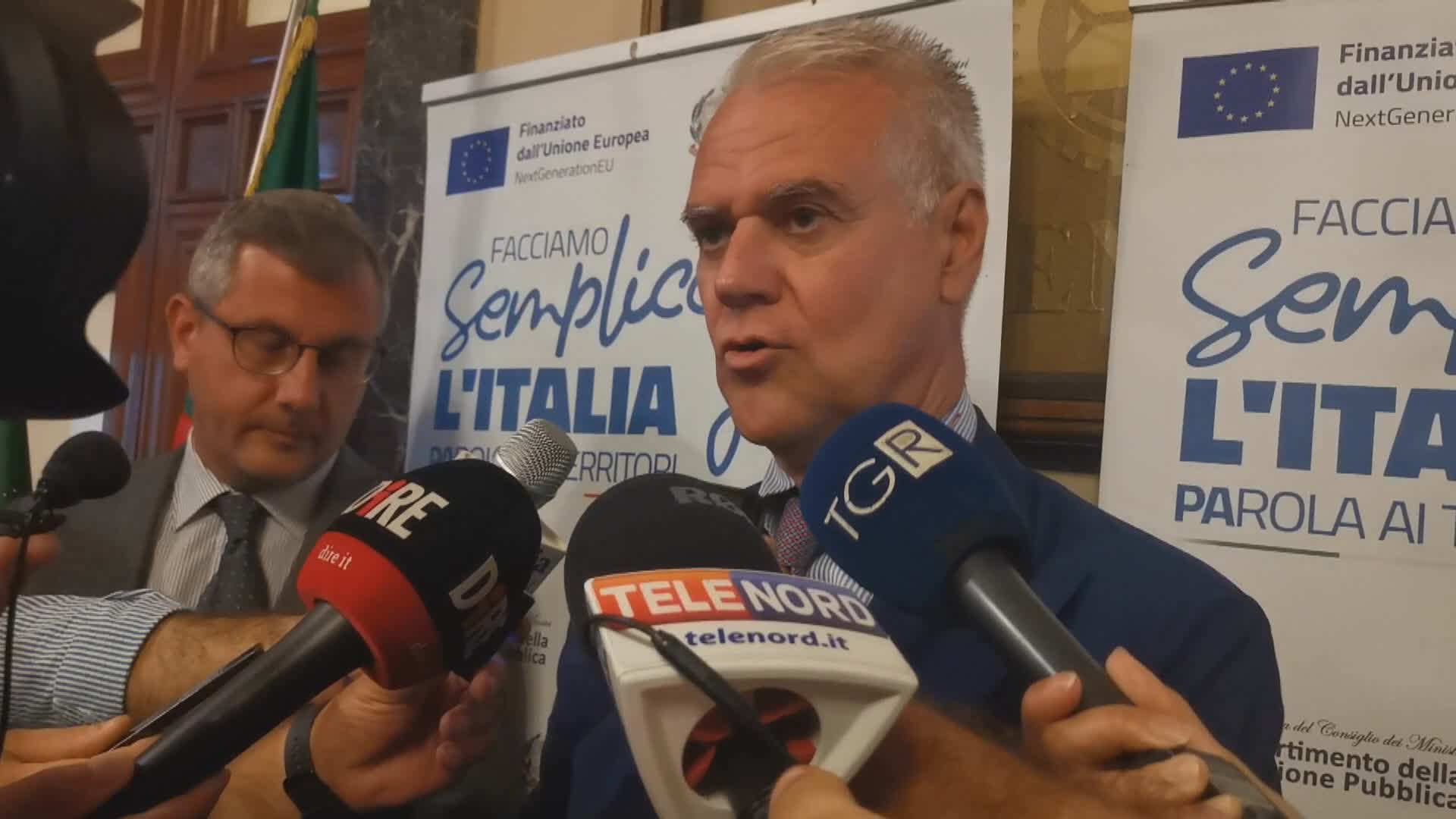 Genova, il ministro Paolo Zangrillo: "Posto fisso nella Pubblica Amministrazione è un posto... figo: ecco il nostro slogan"