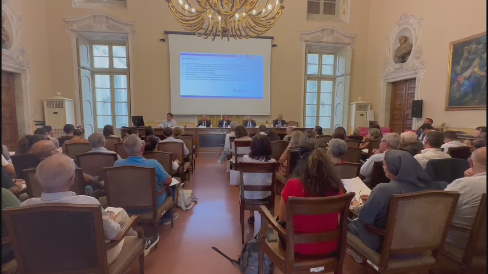 Formazione, dalla Regione in arrivo 12,7 milioni per due nuovi bandi. L'assessore Scajola: "Opportunità uniche per lavoratori e non"