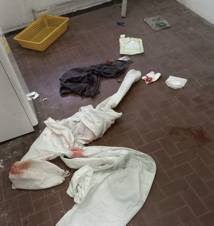 Genova, uomo ferito trovato nei magazzini del Municipio Medio Levante: indaga la polizia