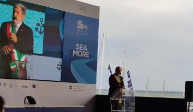 Genova, Bucci: "Onorati della presenza della premier al Salone Nautico: in questo gesto una buona notizia per il nostro futuro"