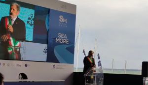 Genova, Bucci: "Onorati della presenza della premier al Salone Nautico: in questo gesto una buona notizia per il nostro futuro"