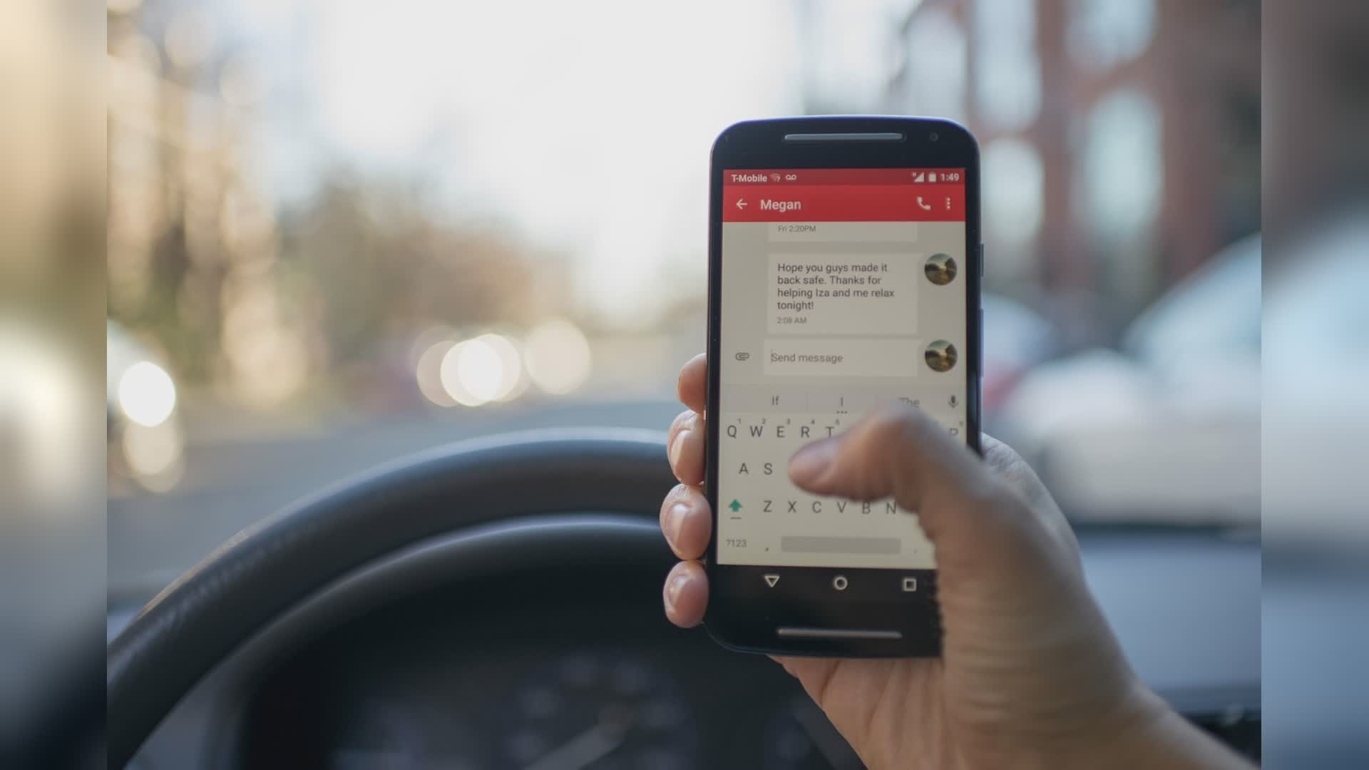 Genova: nel 2023 già 4mila multe per l'utilizzo del telefono alla guida