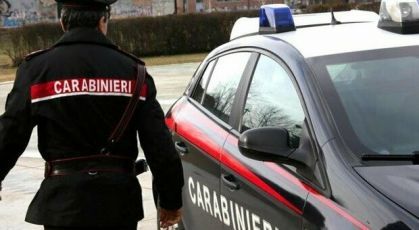 Genova, Via XX settembre: coppia finge di voler fare acquisti ma rapina il negozio. Arrestati dai carabinieri