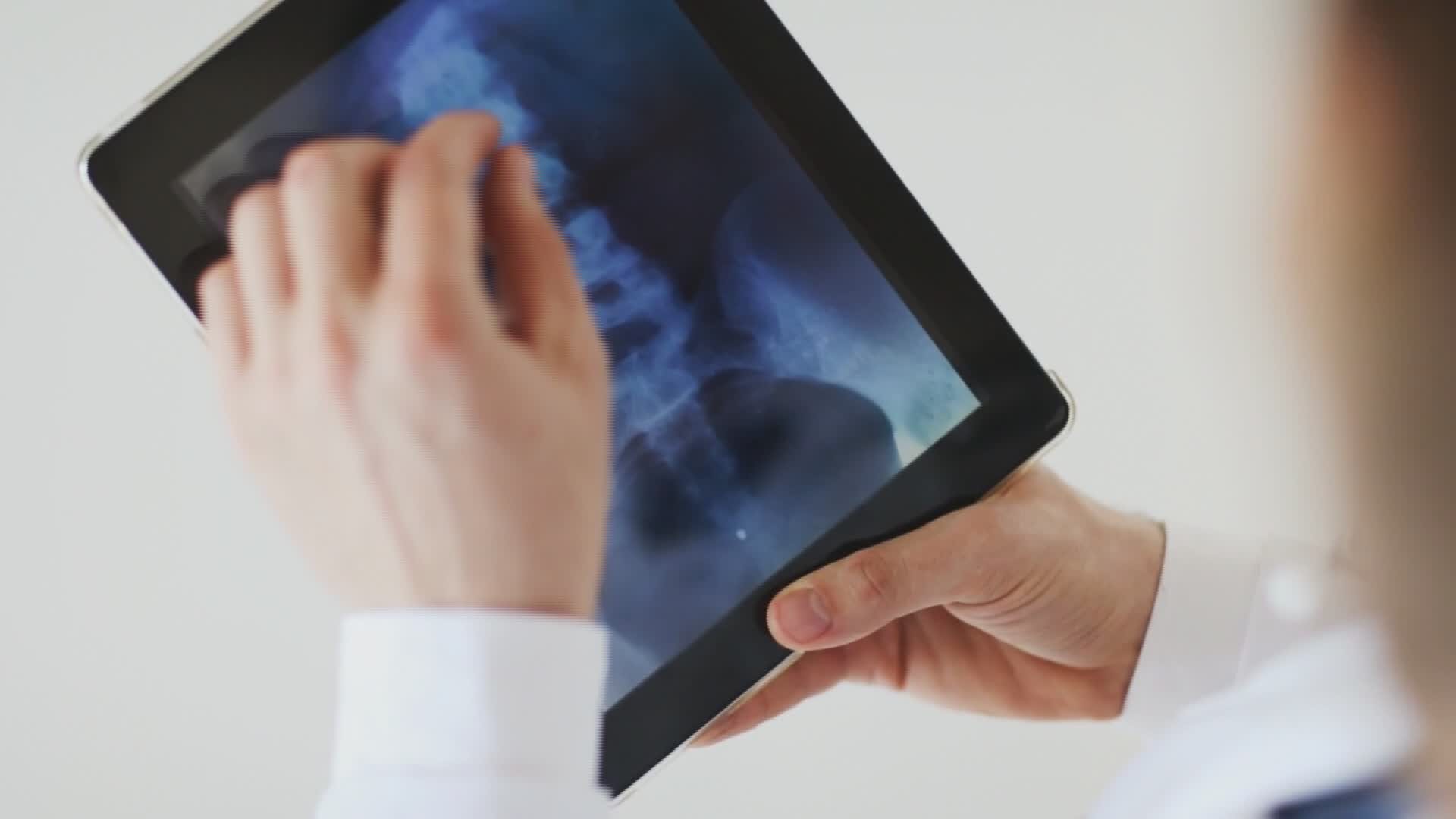 Liguria, la ricetta di Azione per tutelare il sistema sanitario regionale