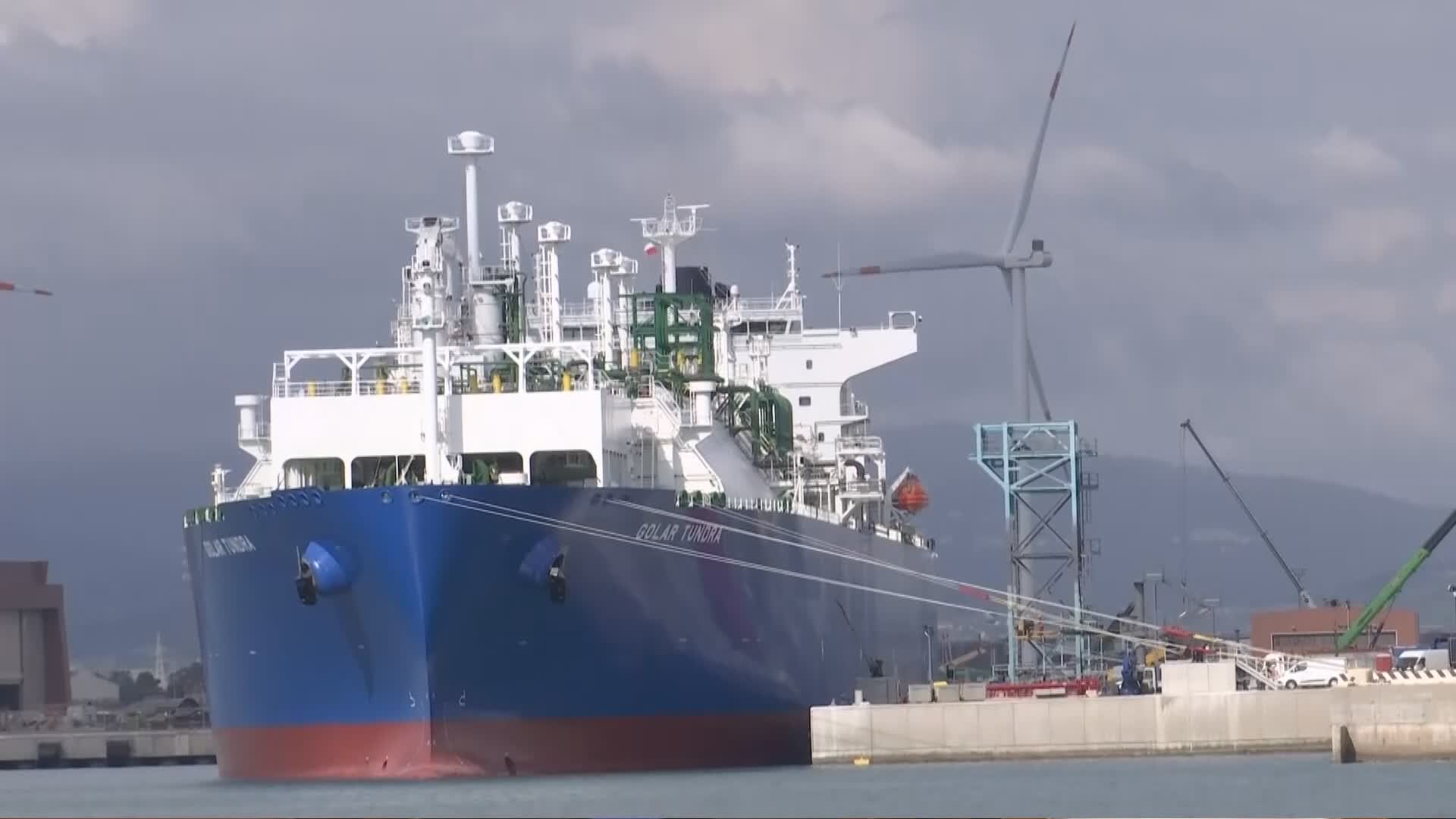 Rigassificatore, il ministro Pichetto Fratin: "Terremo conto delle osservazioni, pronti a opere compensative"