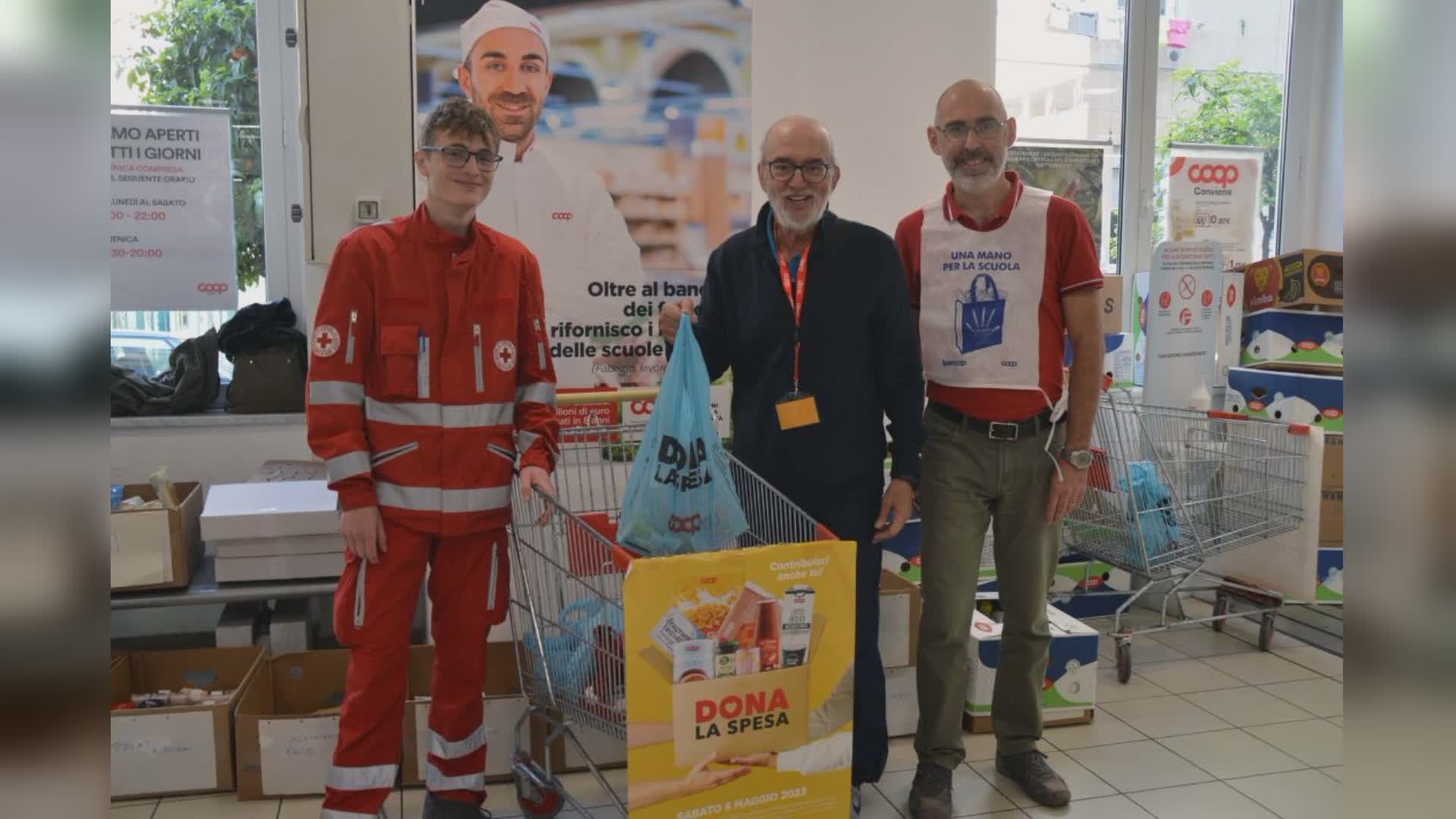 Liguria, sabato 14 ottobre nei punti vendita Coop torna la raccolta solidale “Dona la spesa”