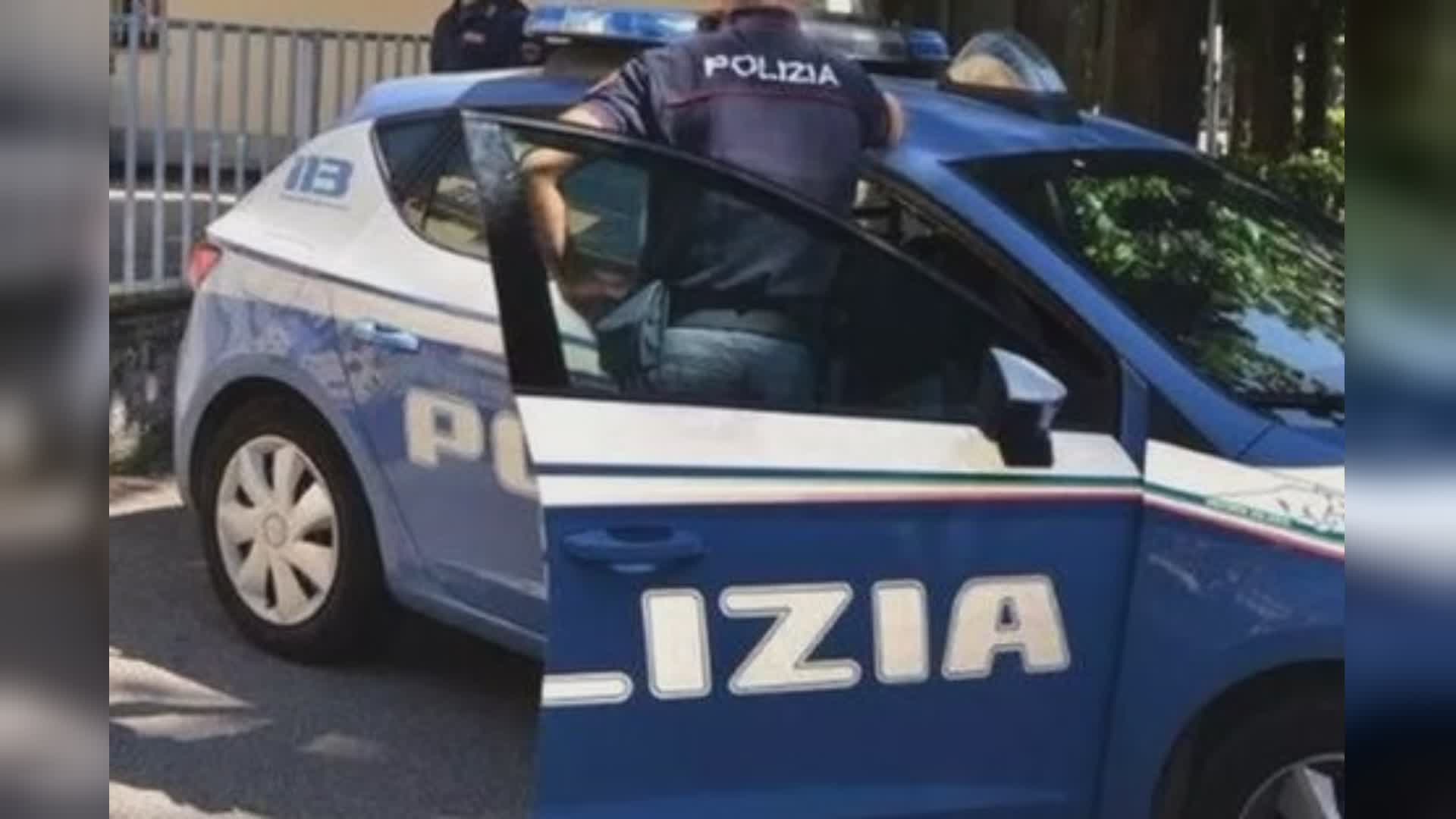 Sanremo, colpi d'arma da fuoco in un'abitazione del centro: caccia all'uomo