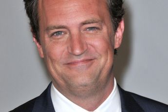 È morto Matthew Perry, il Chandler di “Friends”: aveva 54 anni