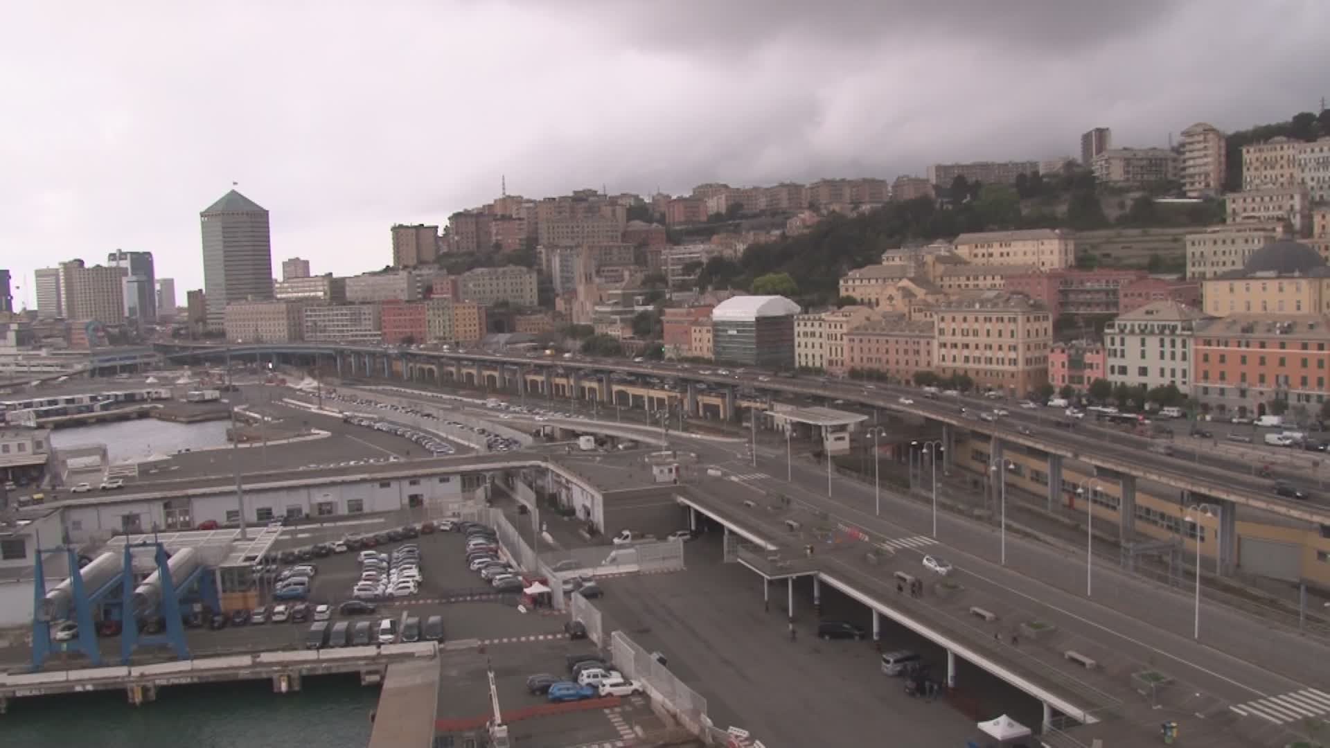 Genova, no all'abbattimento della sopraelevata: parte la raccolta firme. L'ingegner Gatti: "Un errore pensare di farne a meno"