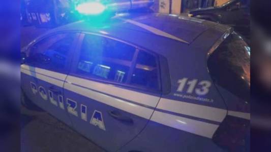 Genova, uomo di 54 anni ucciso a coltellate in via dei Pescatori: fermato il fratello della vittima 
