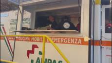 Genova, inaugurata una nuova cucina da campo per le emergenze della Protezione Civile: progetto della Fondazione "Una mano per gli altri"