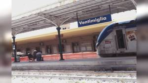 Ventimiglia: indagini su omicidio alla stazione, spunta la pista della legittima difesa