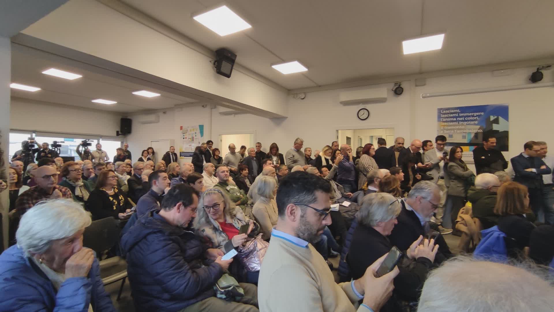 Genova, grande folla all'assemblea pubblica a Certosa: sul tavolo la riqualificazione urbana e i lavori ferroviari