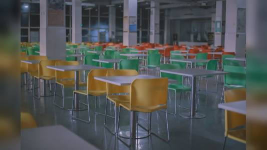 Genova, nelle scuole si sprecano mille pasti al giorno: ecco le proposte dell'Ufficio ristorazione e Foodinsider per risolvere la situazione