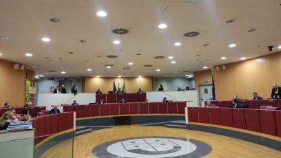 Piano socio-sanitario, Consiglio Regionale sospeso: il Pd chiede il rinvio per vizio procedurale, Toti dice no