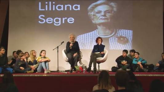 Genova, a Liliana Segre il premio Ipazia: oggi alle 16 la cerimonia al Duse. Telenord in diretta