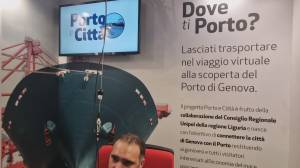 Genova, al Museo del Mare un visore virtuale per scoprire il porto: un viaggio tra terminal merci, container e Porto Antico