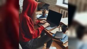 Genova: torna in carcere hacker russa, faceva truffe on line per milioni di euro anche dalla comunità di recupero