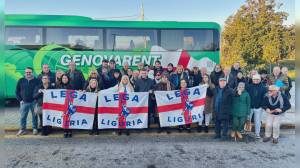 Lega: Rixi guida la delegazione ligure, un centinaio di militanti, alla manifestazione di Firenze
