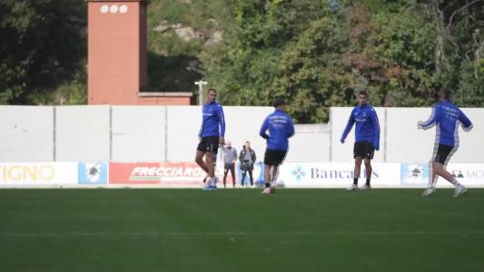 Sampdoria, Kasami torna in gruppo. Lavoro in palestra per Pedrola