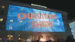 Genova, acceso l'albero a De Ferrari, Toti: "Una tradizione di luci, colori e serenità per una Liguria bella tutto l'anno"