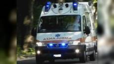 Ricco' del Golfo, travolta dalla propria auto: grave donna di 40 anni