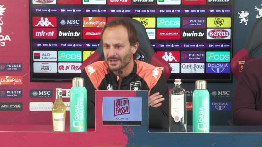 Genoa, Gilardino: "Nessuno mi ha chiesto la Champions: la via della gloria è irta di difficoltà"