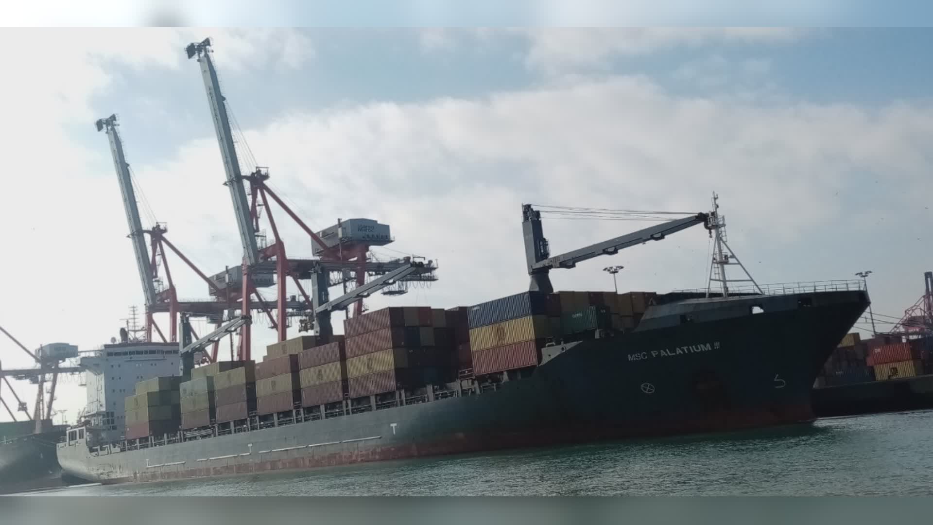 Medio Oriente, navi Msc assaltate dai terroristi nel mar Rosso: una è noleggiata dalla Ignazio Messina