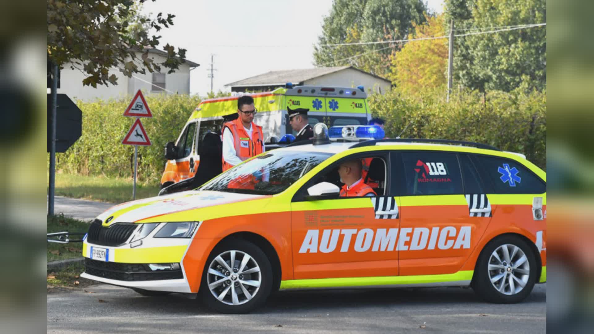 Millesimo, scontro tra due auto in galleria sulla sp 28: una persona in codice rosso al Santa Corona, altre due in codice giallo al S. Paolo di Savona