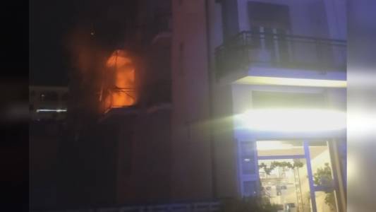 Andora, incendio in un appartamento nella notte: muoiono padre e figlia