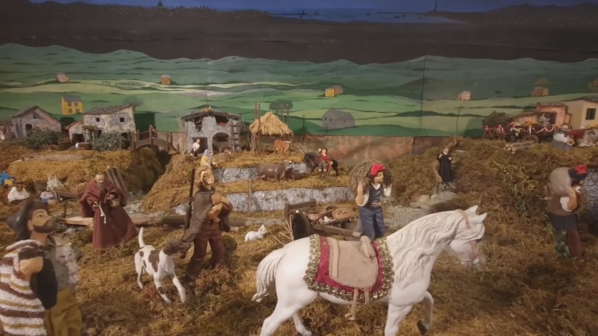 Pastorelli per presepe in poliresina con animali, doni e mestieri 12 soggetti Due Esse