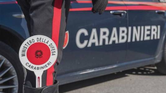 Genova: scippa una donna e aggredisce carabinieri, arrestato