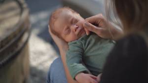 Masone e il fenomeno del baby boom. Il sindaco: "Bonus bebè, investimenti sulle scuole e... corrente staccata il venerdì sera"