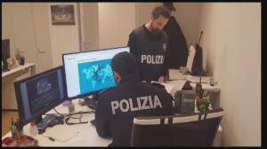 La Spezia, arrestato palermitano di 55 anni: era ricercato per violenza sessuale, atti osceni in luogo pubblico e rapina aggravata