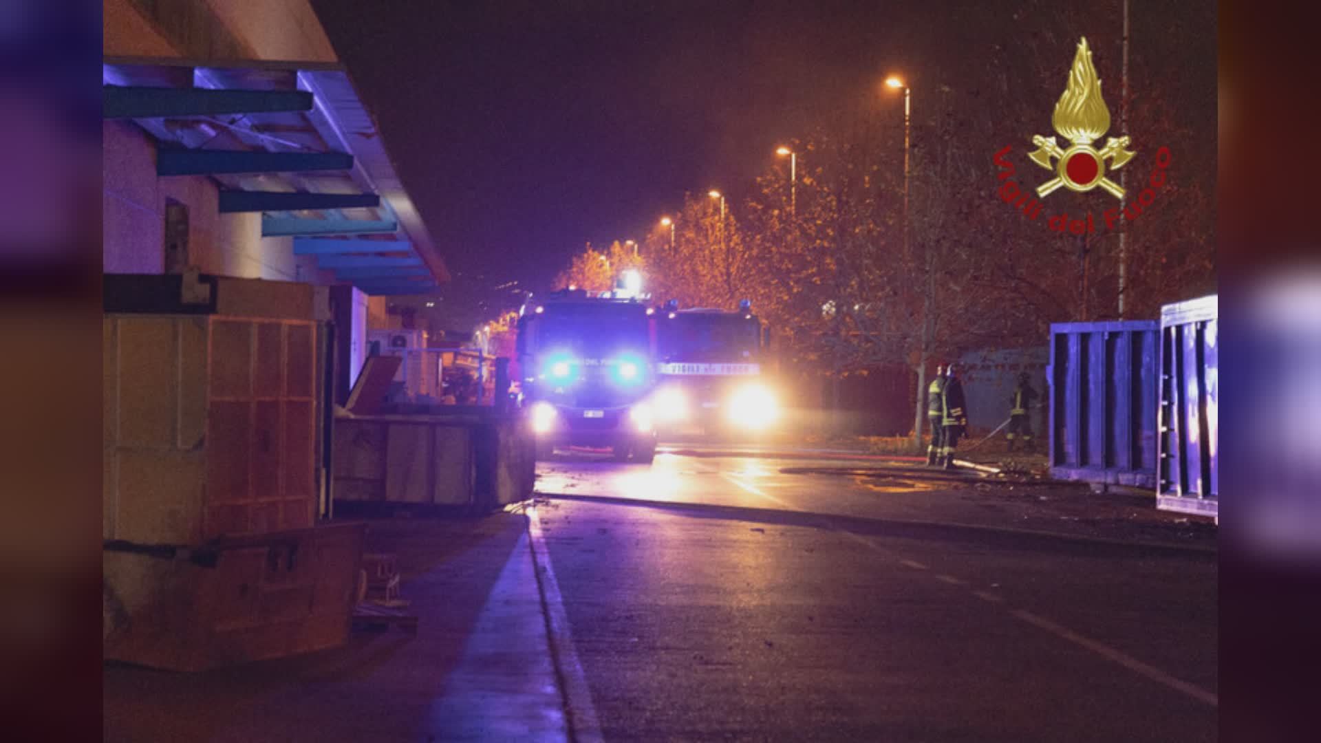 Cicagna, incendio in una casa: salva la donna all'interno dell'appartamento