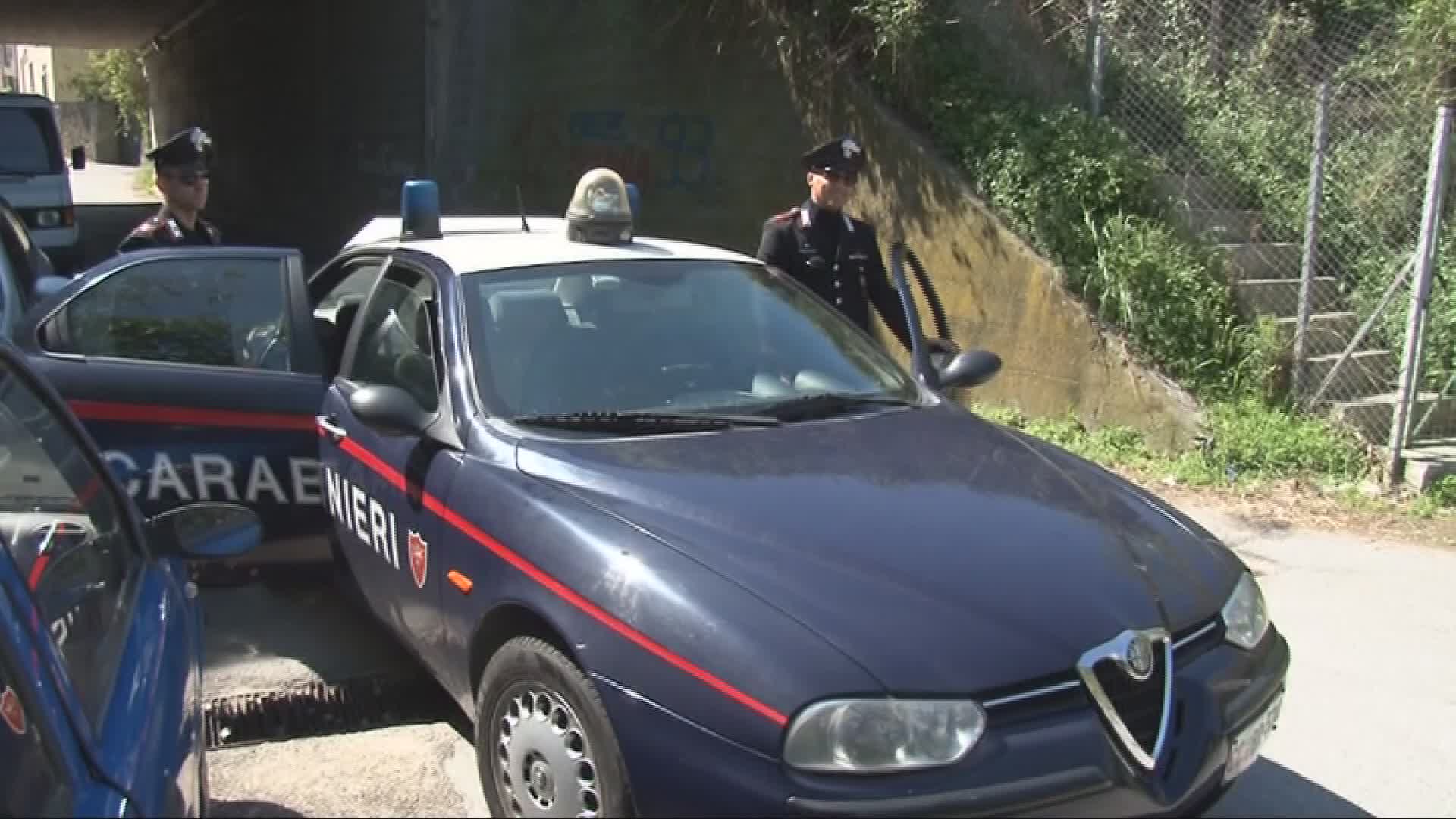 Pietra Ligure, arrestato 65enne per il tentato omicidio dell'ex moglie: l'aveva colpita alla testa con un utensile da lavoro