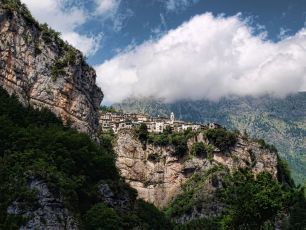 Benvenuti in Liguria riparte con la Val Argentina: da Taggia a Realdo