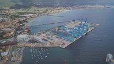 VADO GATEWAY: firmata l’integrazione del contratto di secondo livello riguardante il personale di Container Terminal