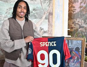 Genoa, ufficiale Spence dal Tottenham: ha scelto la maglia numero 90