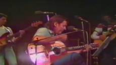 De André, 25 anni dopo i genovesi lo ricordano cantando 'Bocca di Rosa'