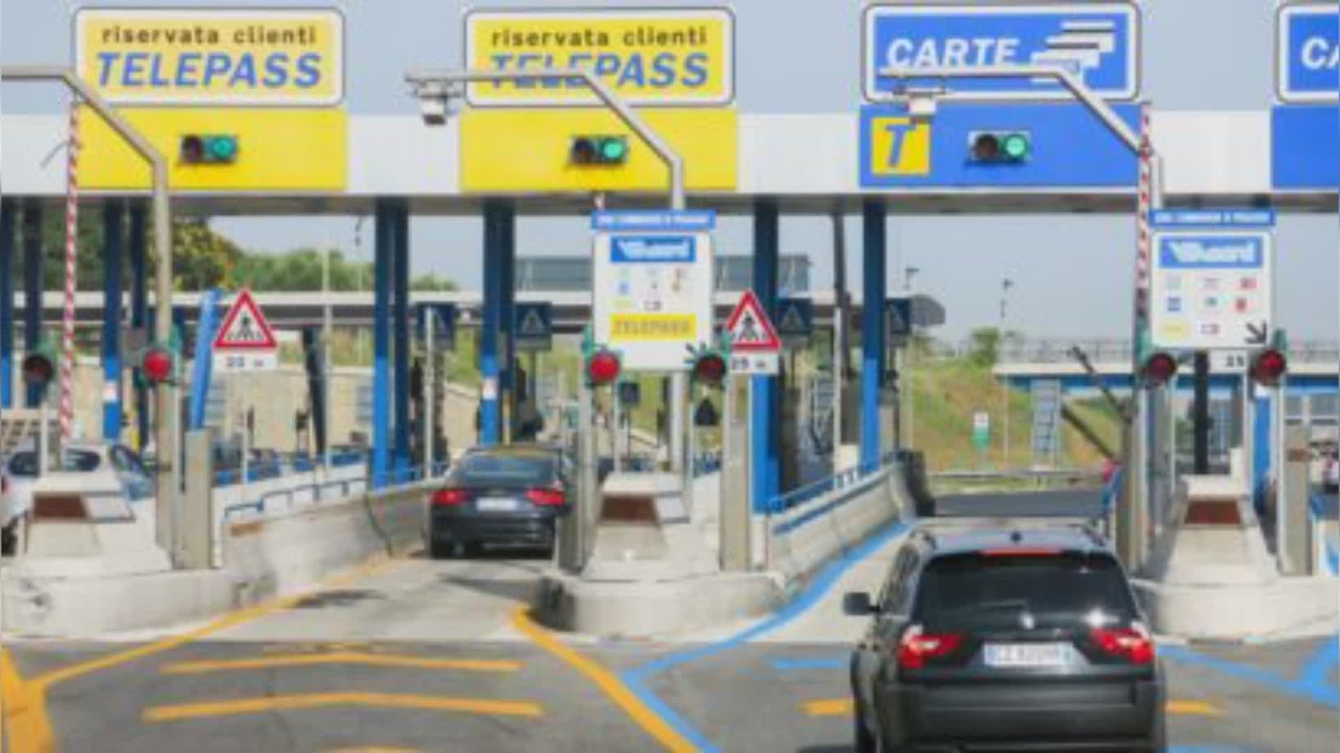 Autostrade, Tosi (M5S): "Intollerabile aumento pedaggi, Regione Liguria intervenga su governo per blocco"