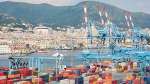Genova: ufficiale morto su nave, sequestrata sala macchine
