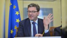 Ex Ilva, Giorgetti: "Molti soggetti interessati a subentrare nella produzione di acciaio"