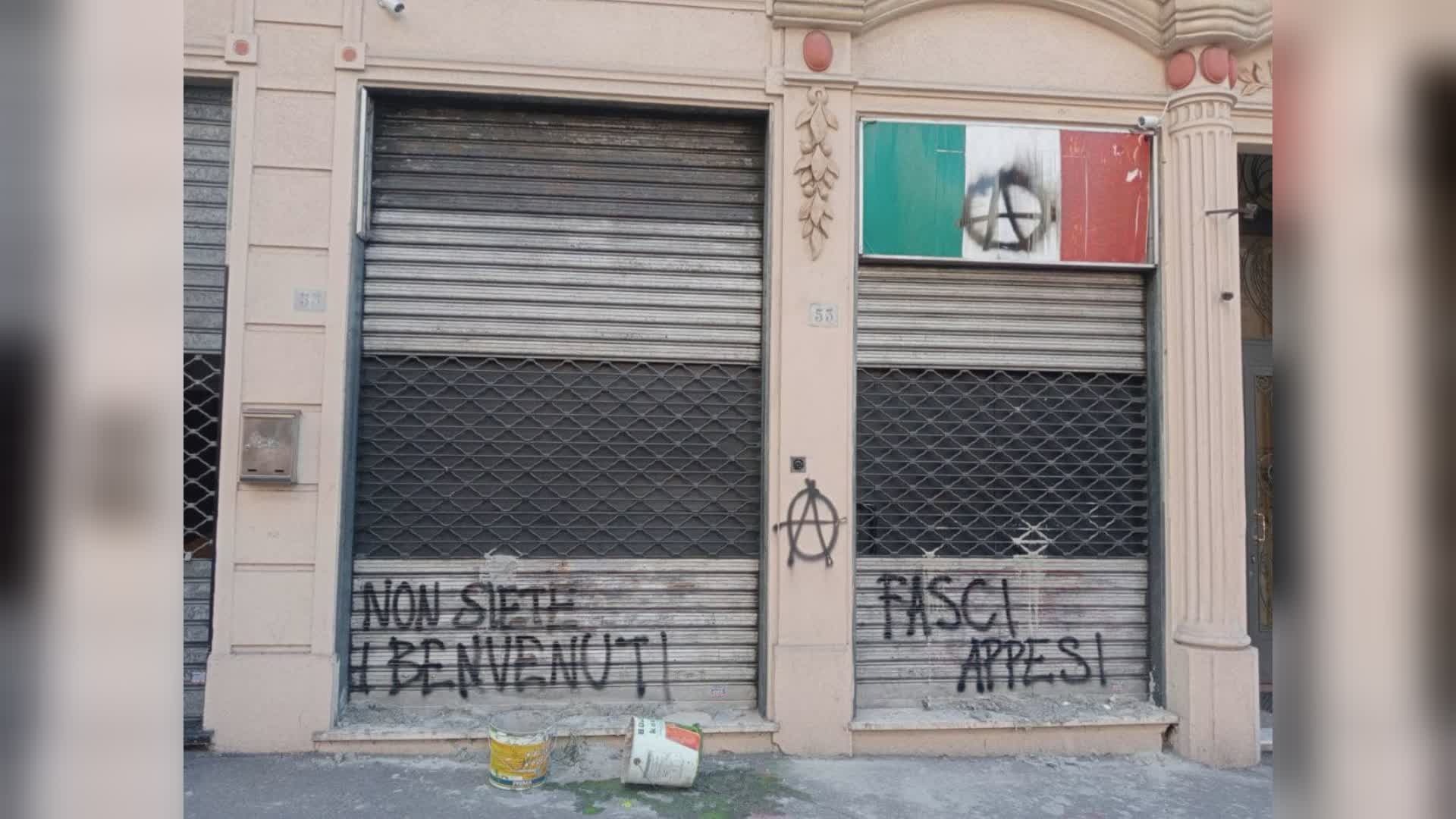 Genova: vandalizzata la sede di CasaPound