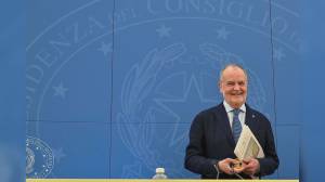 Autonomia regionale, primo via libera in Senato. Il ministro Calderoli: "Risultato storico"