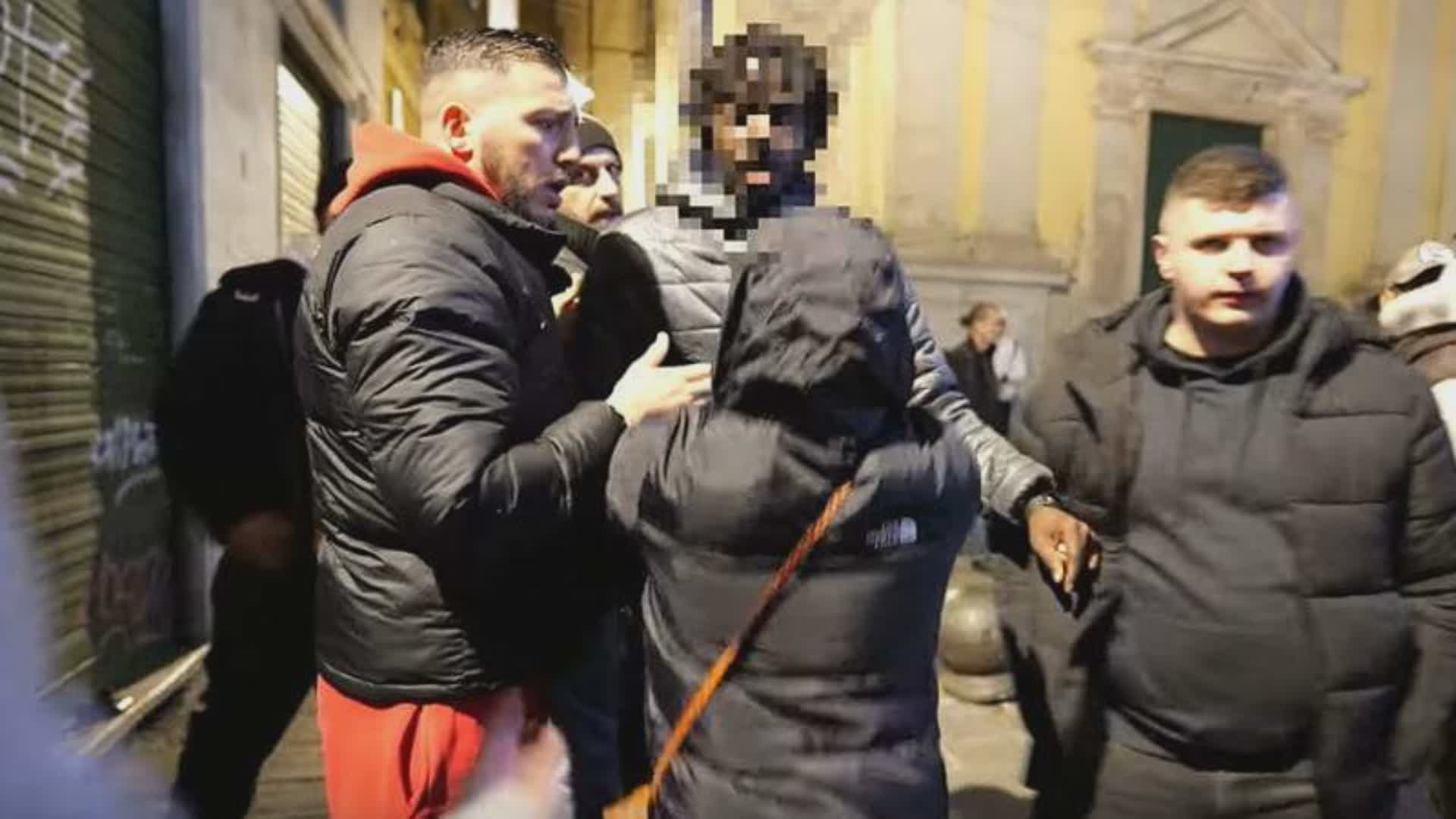 Genova, la Procura indaga sui video dello YouTuber Cicalone: provocazioni e "ronde" nel centro storico