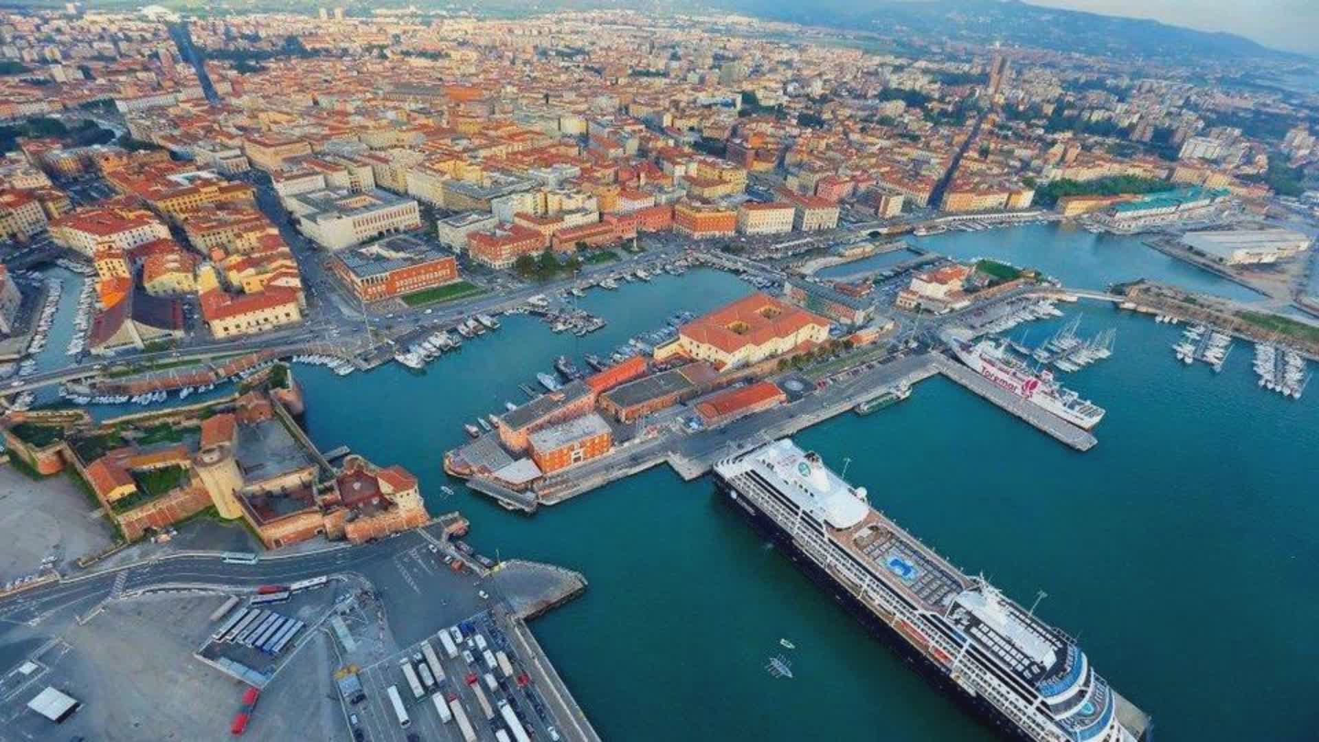 Il porto di Livorno attivo contro le emissioni nocive delle navi