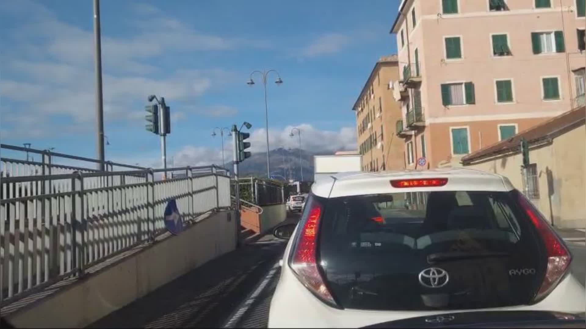 Genova: Ponente paralizzato, traffico fermo