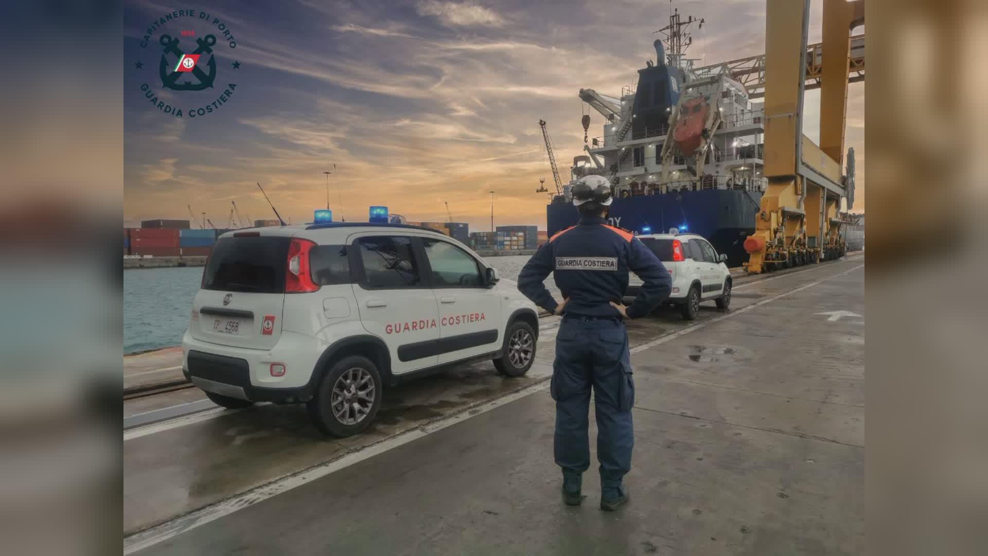 Genova: nave chimichiera di bandiera liberiana fermata per irregolarità dalla Guardia Costiera