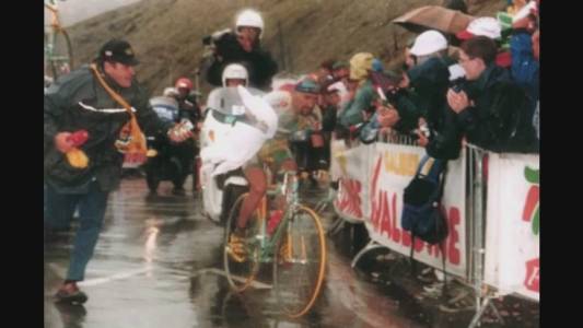 Vent'anni fa l'addio a Marco Pantani, Battistuzzi (Il Foglio) a Telenord: "Era ascensionale: aveva qualcosa di mistico, di infinito"
